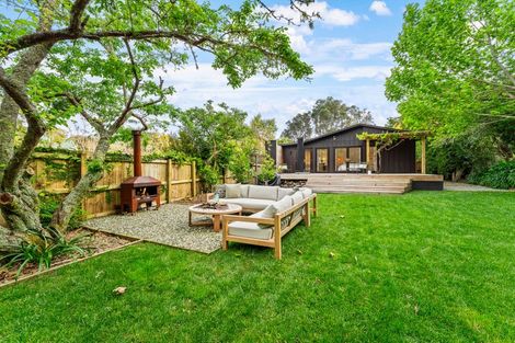 Photo of property in 74 Clinton Road, Tawharanui Peninsula, Matakana, 0986