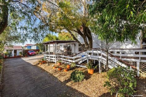 Photo of property in 50 Highland Park Drive, Highland Park, Auckland, 2010
