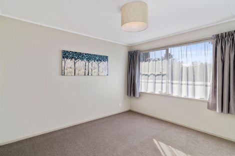 Photo of property in 17 Chaucer Place, Owhata, Rotorua, 3010