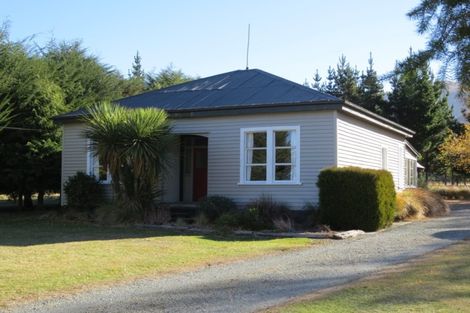Photo of property in 2048 Fairlie Tekapo Road, Burkes Pass, Fairlie, 7987