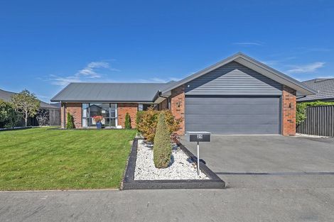 Photo of property in 25 Navy Loop, Rolleston, 7614