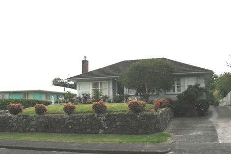 Photo of property in 2/2 Fuchsia Place, Birkdale, Auckland, 0626