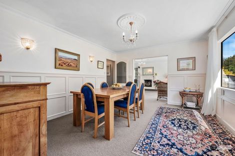 Photo of property in 2 Lady Bell Grove, Lowry Bay, Lower Hutt, 5013