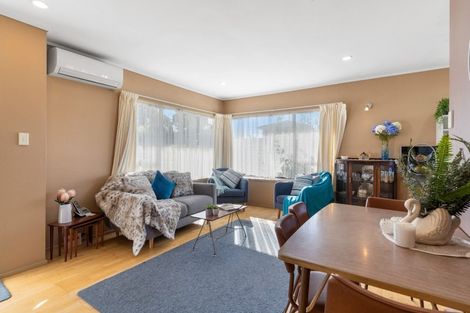 Photo of property in 1/71 Bentley Avenue, Glenfield, Auckland, 0629