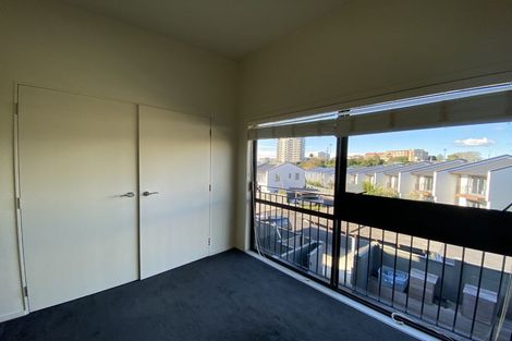 Photo of property in Greenwich Apartments, 16/3 Burton Street, Grafton, Auckland, 1010