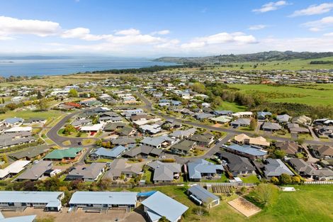 Photo of property in 135 Lakewood Drive, Nukuhau, Taupo, 3330