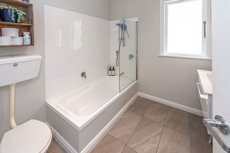 Photo of property in 53 Roberts Avenue, Aramoho, Whanganui, 4500