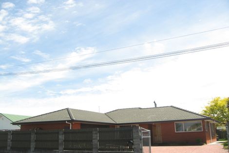 Photo of property in 45 Norrie Street, Redwood, Christchurch, 8051