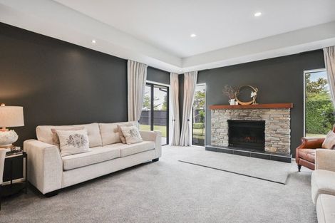Photo of property in 37 Enverton Drive, Rangiora, 7400