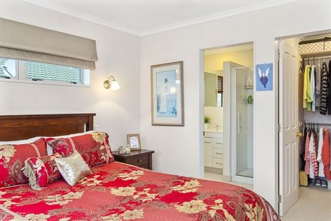 Photo of property in 56 Freyberg Street, Otumoetai, Tauranga, 3110