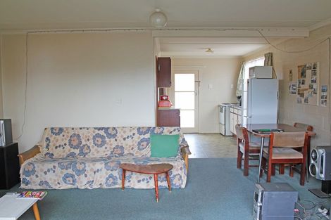 Photo of property in 24 Ure Street, South Hill, Oamaru, 9400