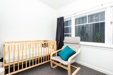 Photo of property in 8 Root Street, Gisborne, 4010