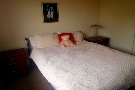 Photo of property in 2 Whiteacres Drive, Sunnyhills, Auckland, 2010