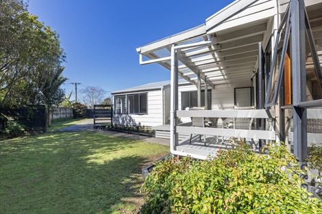 Photo of property in 14 Alice Street, Riverhead, 0820