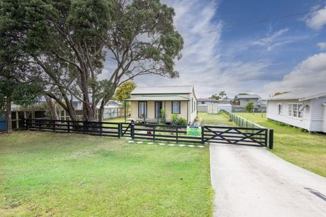 Photo of property in 39 Awakino Road, Dargaville, 0310