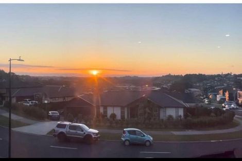 Photo of property in 114a Lisle Farm Drive, Pukekohe, 2120