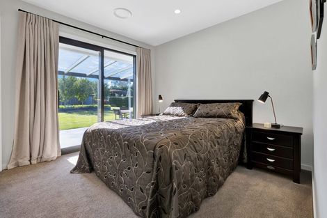 Photo of property in 1 Orchard Lane, Amberley, 7410
