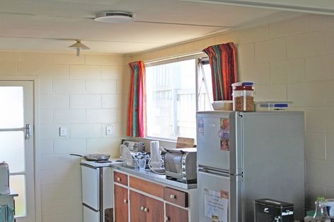 Photo of property in 24 Ure Street, South Hill, Oamaru, 9400