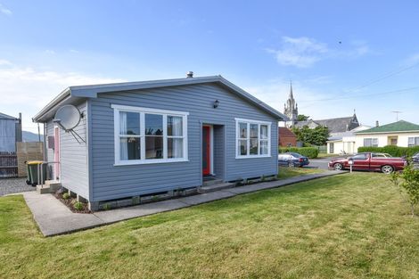 Photo of property in 6 Edward Street, Milton, 9220