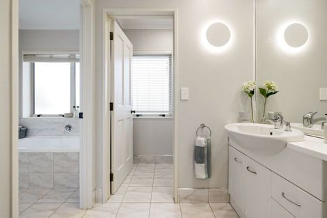 Photo of property in 3/7 Faiping Road, Rukuhia, Hamilton, 3282