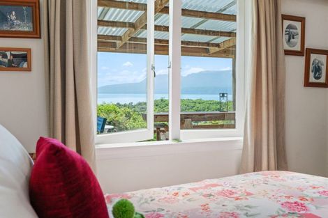 Photo of property in 84 Spencer Road, Lake Tarawera, Rotorua, 3076