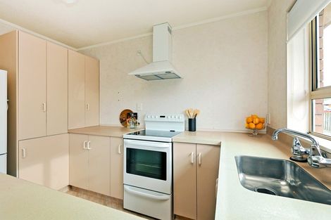 Photo of property in 1/427 Gloucester Street, Taradale, Napier, 4112