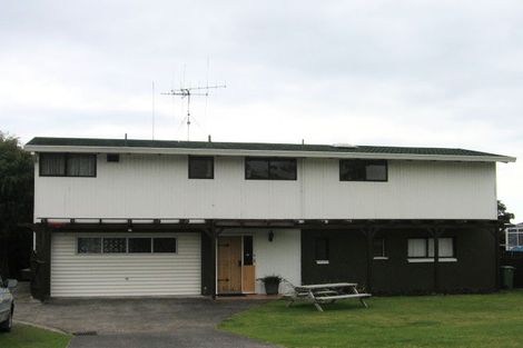 Photo of property in 8 Seaway Terrace, Otumoetai, Tauranga, 3110
