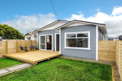 Photo of property in 7 Lyn Street, Lynmouth, New Plymouth, 4310
