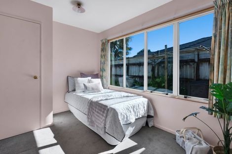 Photo of property in 363b Mangorei Road, Merrilands, New Plymouth, 4312