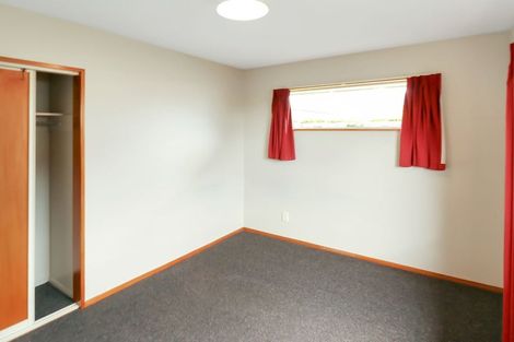 Photo of property in 1/104 Bassett Street, Burwood, Christchurch, 8083