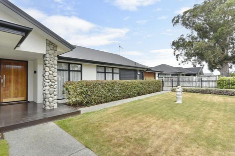 Photo of property in 292 West Belt, Rangiora, 7400