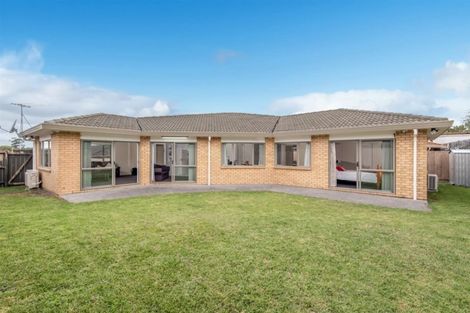 Photo of property in 46 Robert Ross Place, Clendon Park, Auckland, 2103