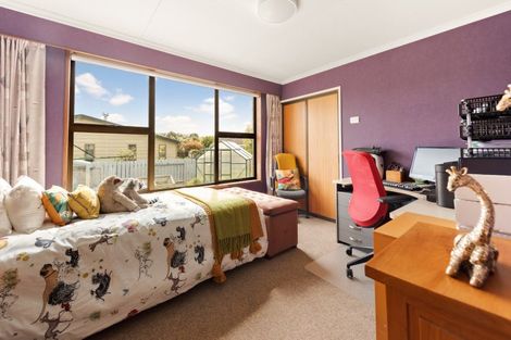 Photo of property in 10 Kerwood Place, Gore, 9710