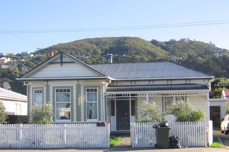 Photo of property in 83 Victoria Street, Alicetown, Lower Hutt, 5010