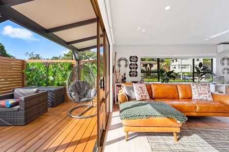 Photo of property in 82 Oaktree Avenue, Browns Bay, Auckland, 0630