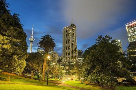 Photo of property in The Metropolis Apartments, 2912/1 Courthouse Lane, Auckland Central, Auckland, 1010