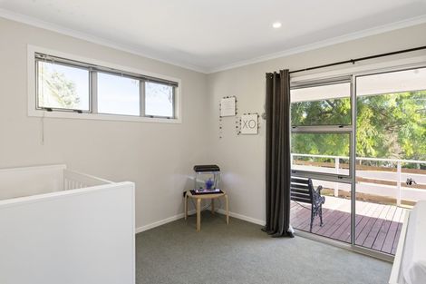 Photo of property in 21 Ruru Street, Waikanae, 5036