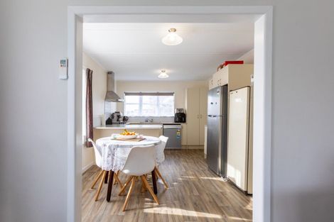 Photo of property in 34 James Street, Dannevirke, 4930