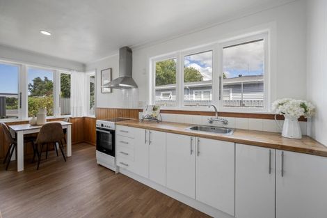 Photo of property in 109 Havelock Road, Havelock North, 4130