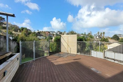 Photo of property in 2/6 Arirang Rise, Pinehill, Auckland, 0632