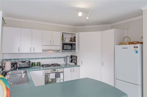Photo of property in 6c Voyager Drive, Gulf Harbour, Whangaparaoa, 0930