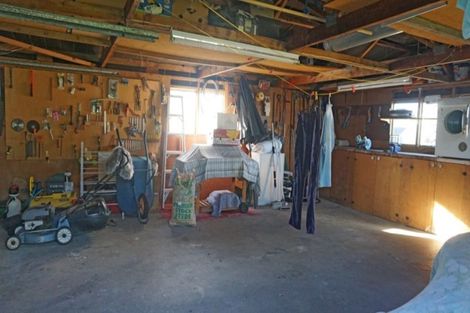 Photo of property in 143 Stobo Street, Grasmere, Invercargill, 9810