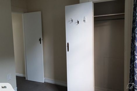 Photo of property in 76 Tinakori Road, Thorndon, Wellington, 6011