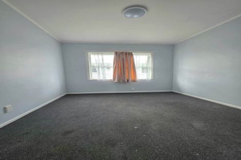 Photo of property in 9 Reiman Street, New Lynn, Auckland, 0600