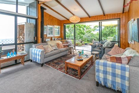 Photo of property in 64 Manaia Road, Tairua, 3508