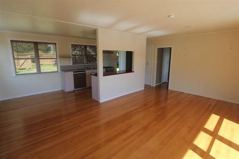 Photo of property in 4 Diane Grove, Paparangi, Wellington, 6037