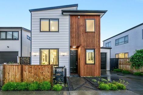 Photo of property in 15 Silvereye Road, Hobsonville, Auckland, 0616