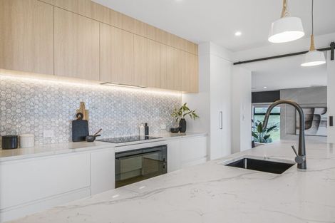 Photo of property in 198 Penruddock Rise, Westmorland, Christchurch, 8025