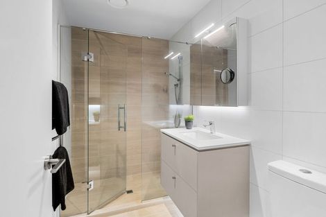 Photo of property in The Victor, 506/4 Bute Road, Browns Bay, Auckland, 0630