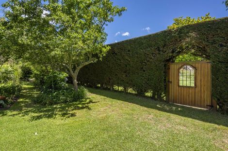 Photo of property in 33 Wood Leigh, Paraparaumu Beach, Paraparaumu, 5032